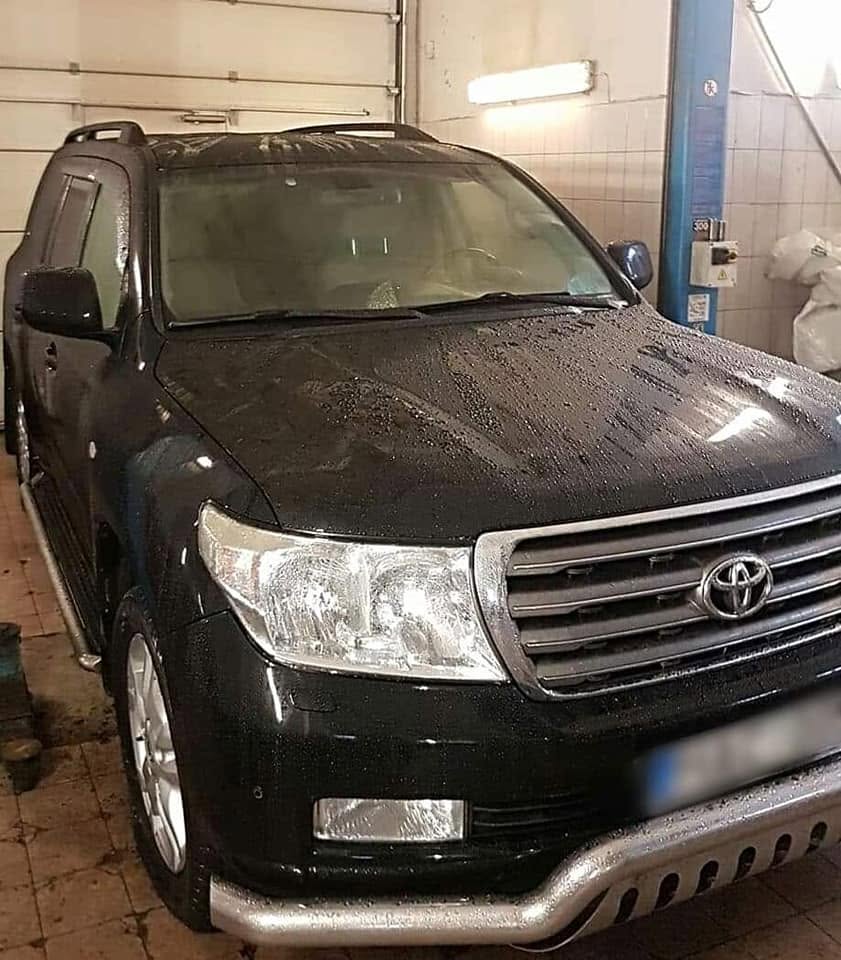 Toyota visureigio remontas autoservise Kaune